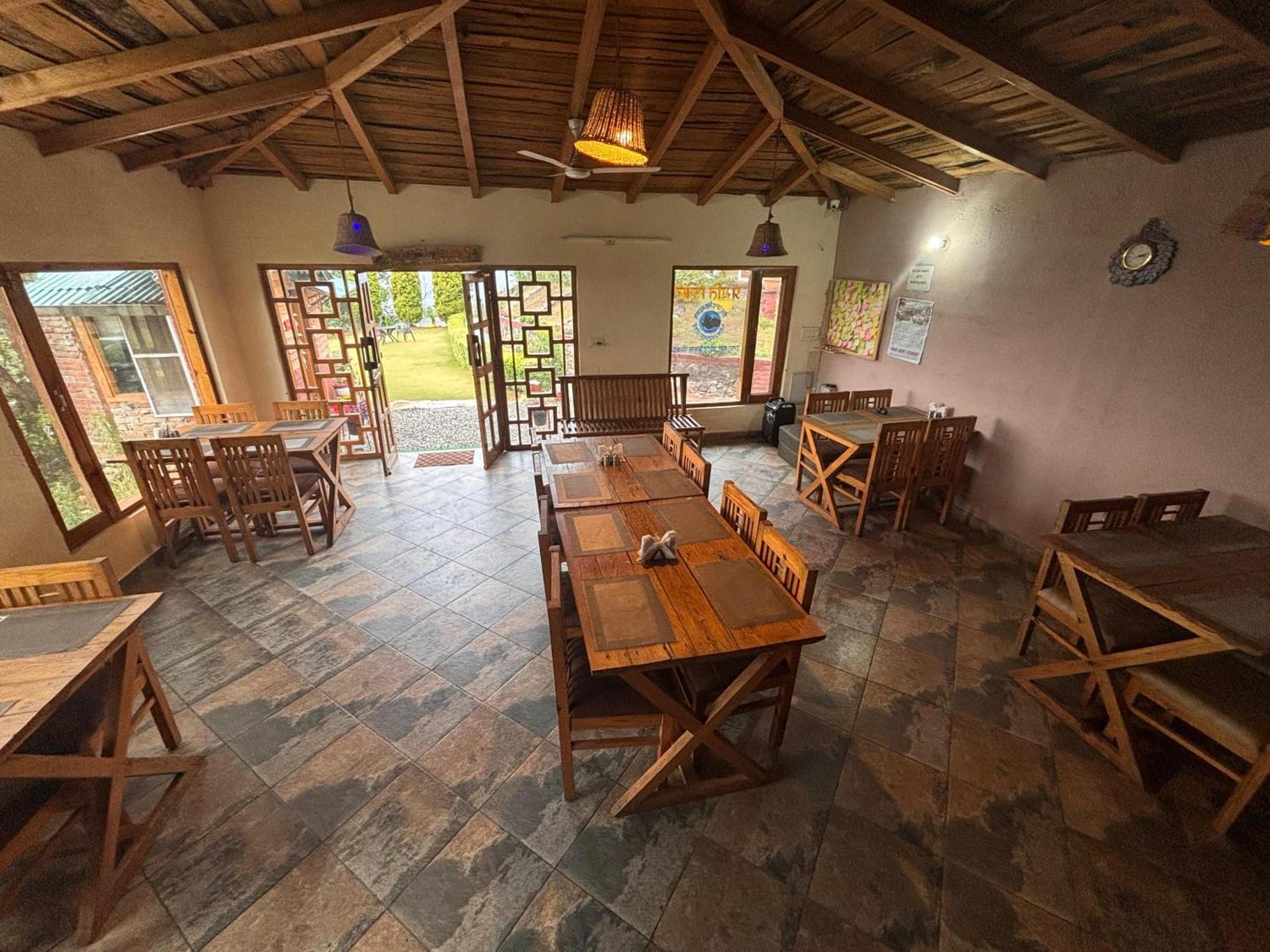 Pragati Resort & Restaurant- Eden Of Kumaon Bhowali Exterior photo