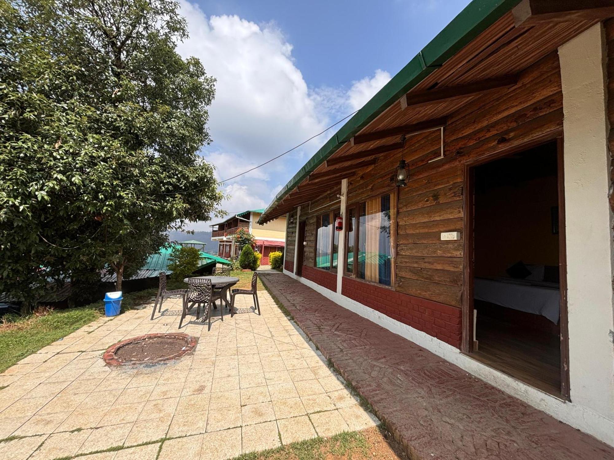 Pragati Resort & Restaurant- Eden Of Kumaon Bhowali Exterior photo