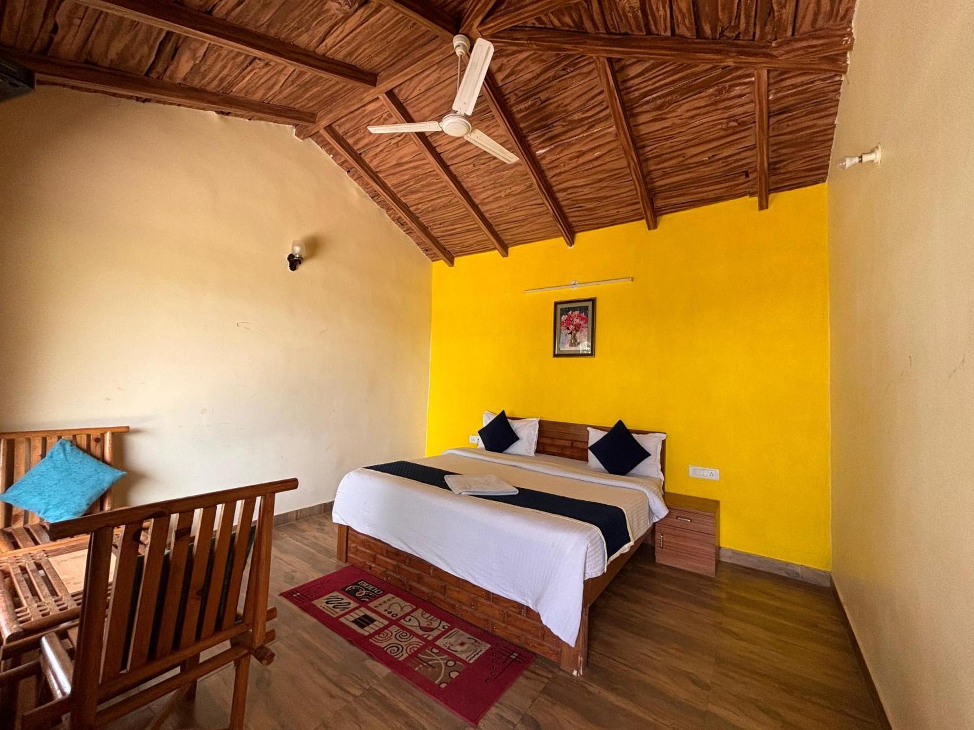 Pragati Resort & Restaurant- Eden Of Kumaon Bhowali Exterior photo