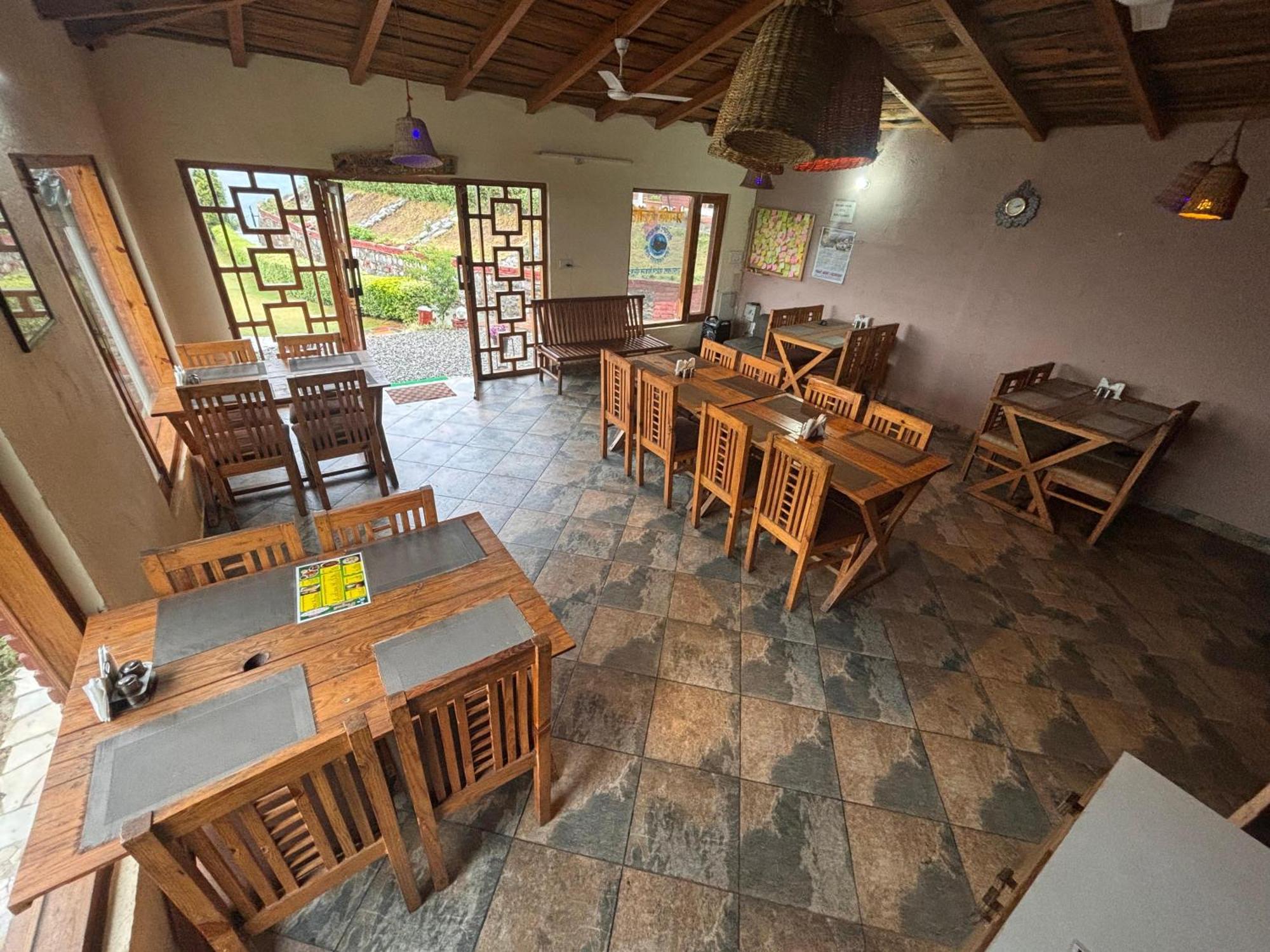 Pragati Resort & Restaurant- Eden Of Kumaon Bhowali Exterior photo